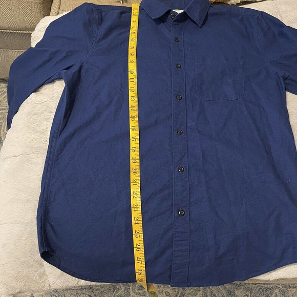 SOLD American Eagle Mens Medium Classic Fit Button Up Shirt Blue Oxford NWT C… - Picture 5 of 10